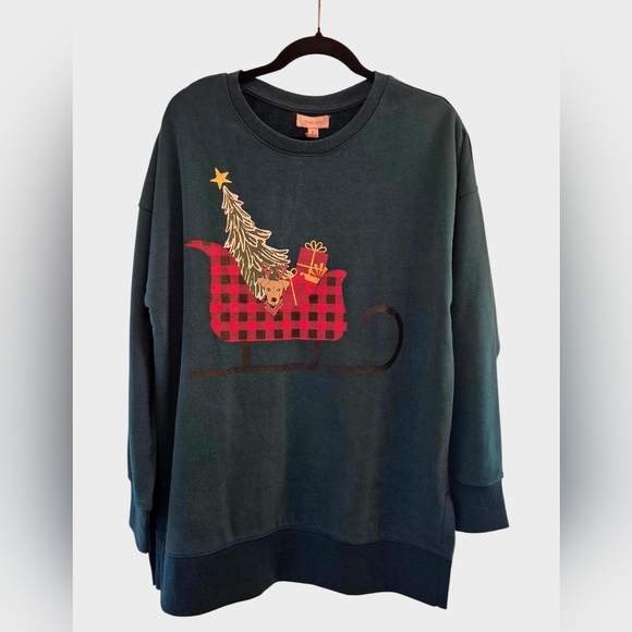 Festive Green Sweatshirt Sleigh Full Of Presents  Christmas Tree Design - Picture 1 of 2